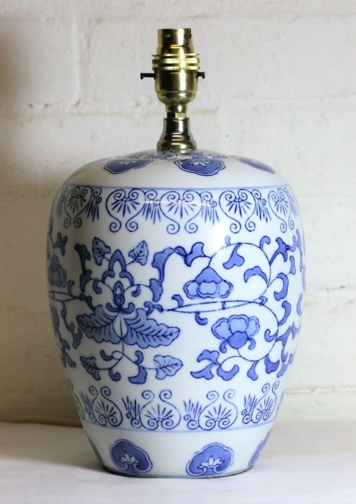 Oriental Table Lamps – Buying a Vintage Ceramic Lamp