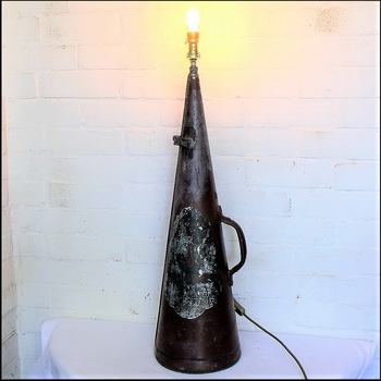 Making a Vintage Fire Extinguisher Table Lamp.